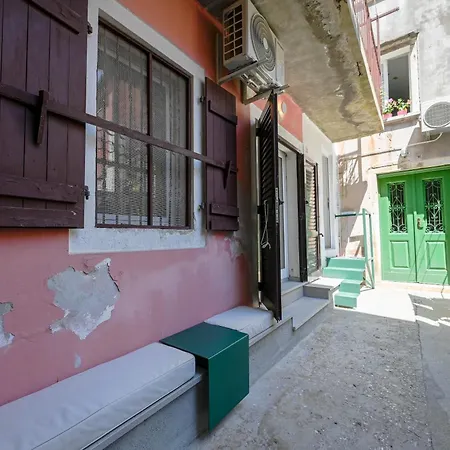 House Grisia 33 Vendégház