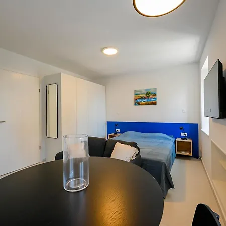 Vendégház House Grisia 33