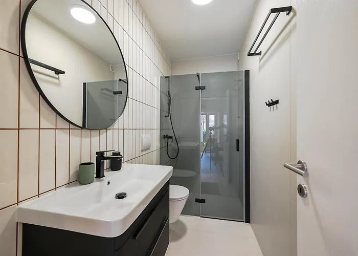 House Grisia 33 3* Ρόβινι