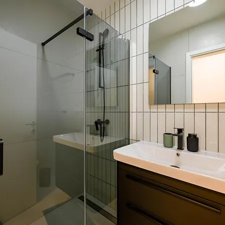 House Grisia 33 Гостевой дом 3*